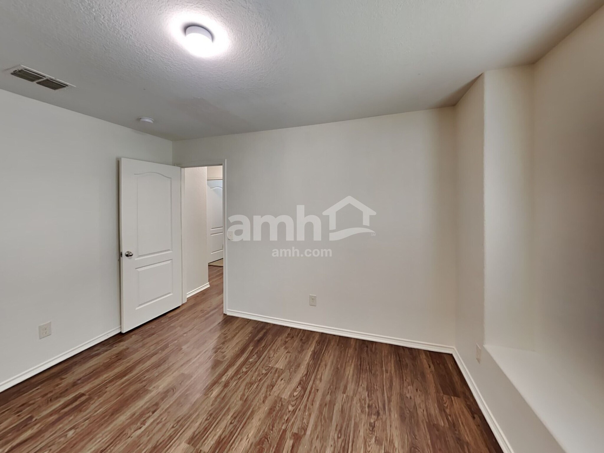 Building Photo - 431 Tequila Ranch