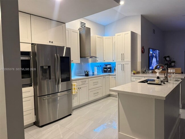 Building Photo - 16314 SW 97th St