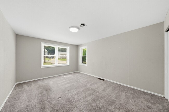 Building Photo - 191 Bascom Dr