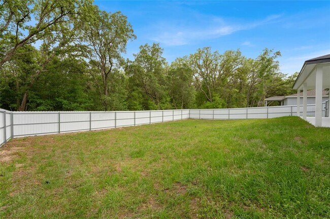 Building Photo - 7897 N Fieldstone Point