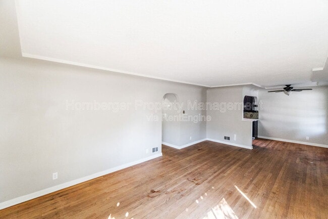 Building Photo - 1808 W 2nd Ave