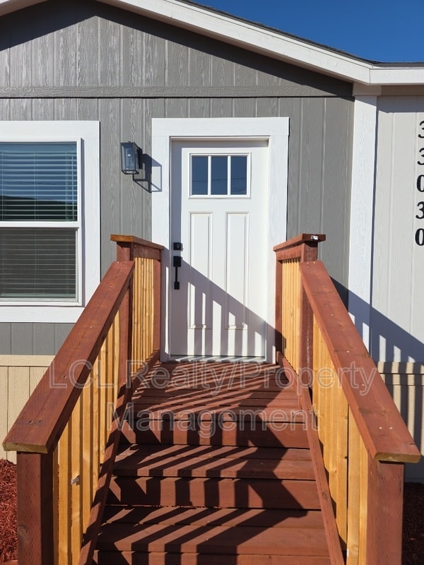 Building Photo - 33030 State Highway 74