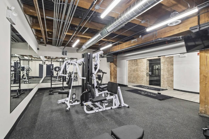 Building Photo - 173 W Ohio St