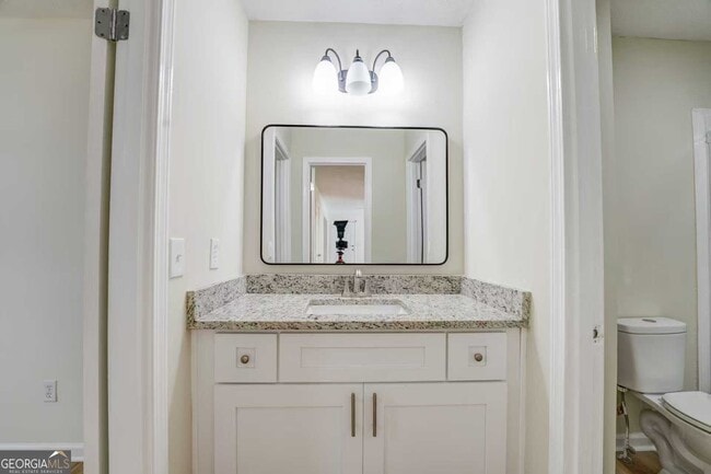 Building Photo - 133 Bishop Rd NW