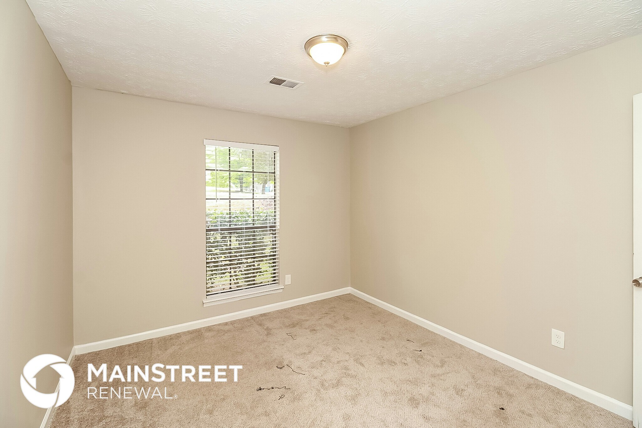 Building Photo - 8170 Winewood Ct