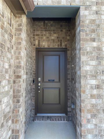 Building Photo - 9809 Autumn Leaves Ln