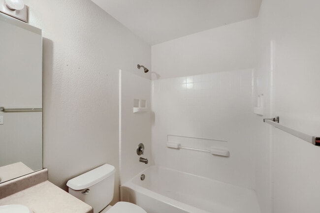Building Photo - 2175 Squawbush Ridge Grove