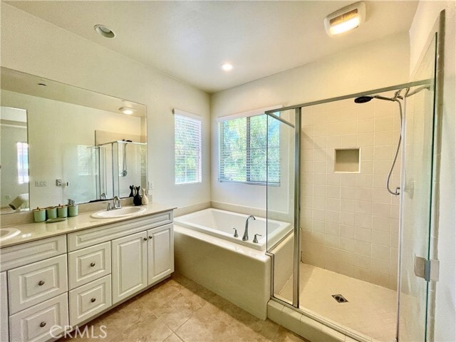 Building Photo - 107 Bright Poppy