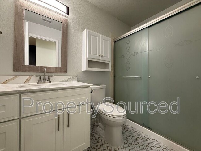 Building Photo - 1444 Snead Ct