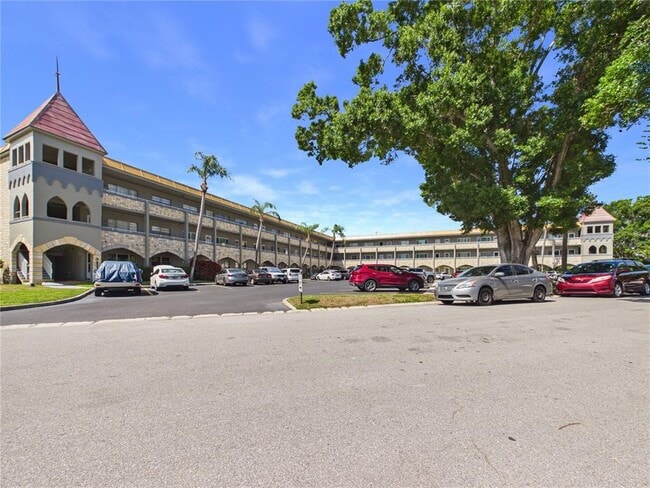 Building Photo - 2462 Brazilia Dr
