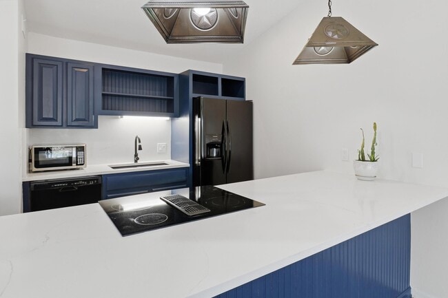 Building Photo - 100 Bay Point Dr