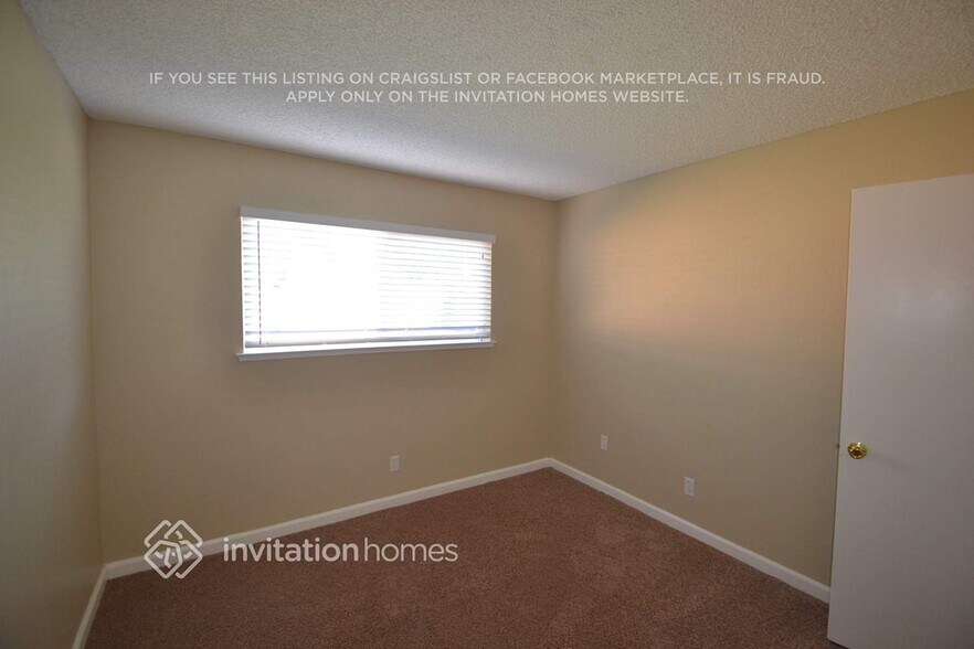 Building Photo - 6215 Longdale Dr
