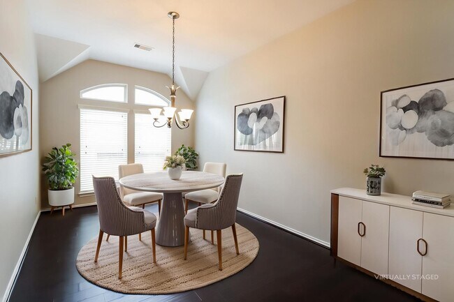 Building Photo - 26122 Serenity Oaks Dr