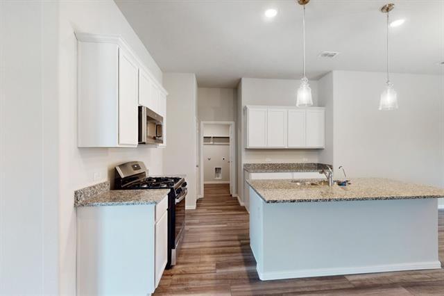 Building Photo - 1817 Grassland Dr