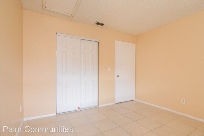 Building Photo - 4520 76th Ave N