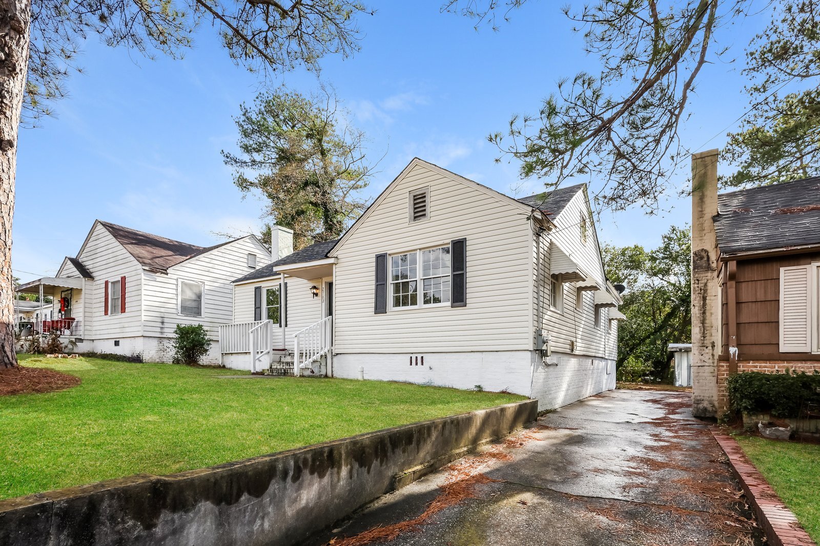 Building Photo - 2782 Suwanee Ave