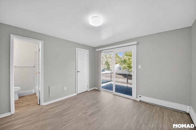 Building Photo - 1865 Fenton St