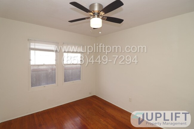 Building Photo - $500 off MOVE IN NOW! University Heights h...