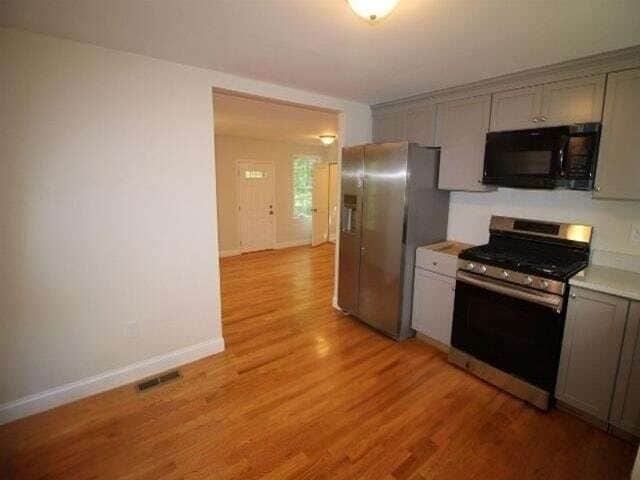 Building Photo - 66 Goodhue Rd