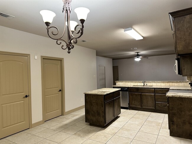 Building Photo - 6921 Jack Finney Blvd