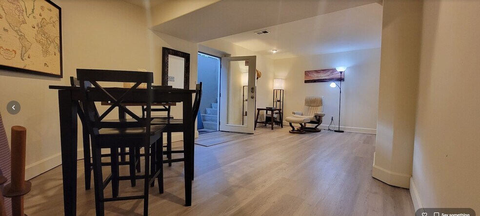 Building Photo - 2727 Arancia Dr