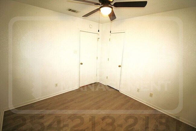 Building Photo - 1710 Aztec Trce