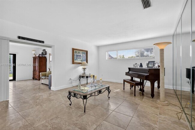 Building Photo - 17841 NW 84th Ct