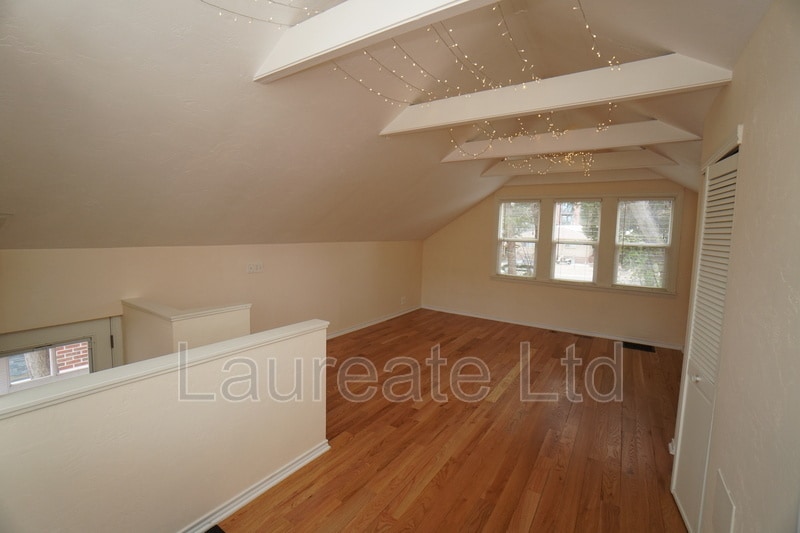 Building Photo - 2376 S Race St