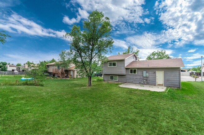 Building Photo - 1552 S Memphis St