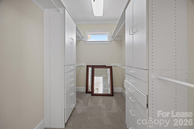 Building Photo - 5109 McCallum Mdws Dr