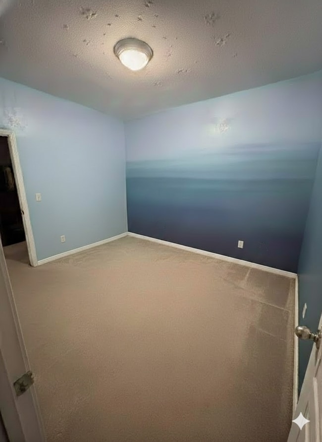 Building Photo - 8241 Imperial Oak Dr