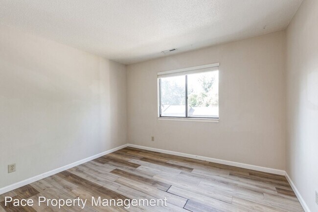 Building Photo - 2 br, 1 bath House - 6627 Preston Terrace ...