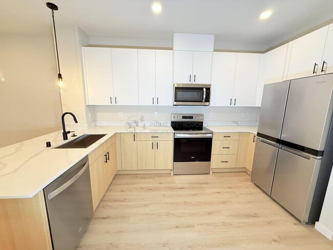 Building Photo - 16111 36th Ave W