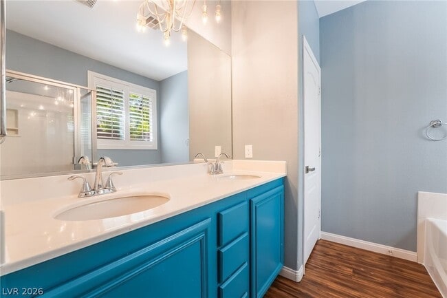 Building Photo - 3817 Honey Ridge Ct