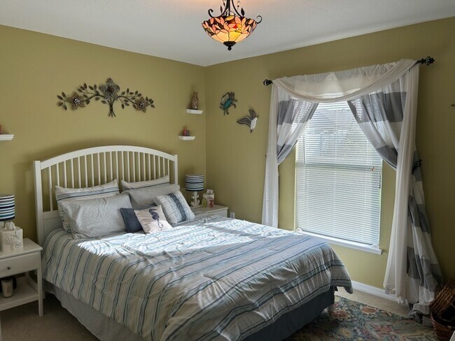 Building Photo - 112 Red Mill Dr