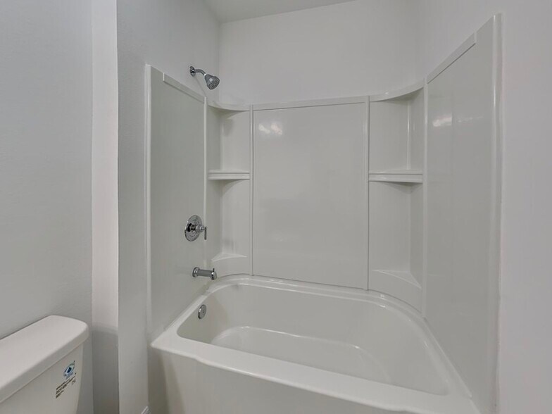 Building Photo - 258 Amber Way