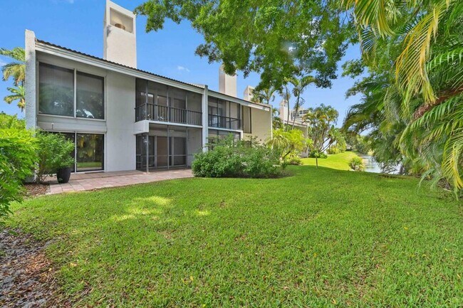 Building Photo - 1900 Presidential Way