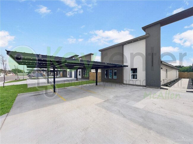Building Photo - 17 Doctor's Dr