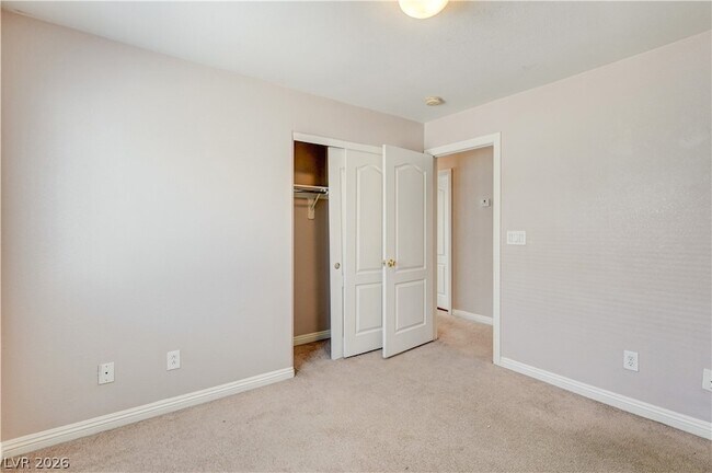Building Photo - 5507 Big Red Ct