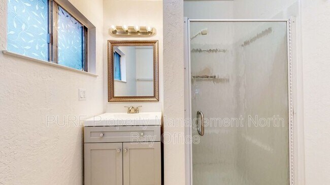 Building Photo - 4634 Bridle Trail