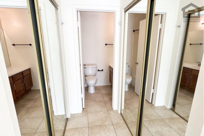 Building Photo - 2Bed/2Bath Apartment at Mesa Dr/Brown Rd! Ready for Immediate Move-In!