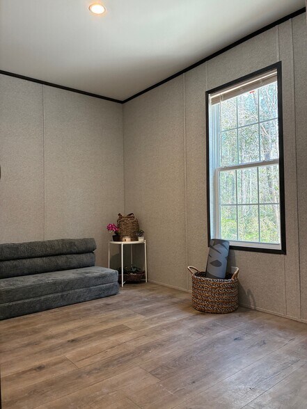 Building Photo - 5223 Chicory Cir