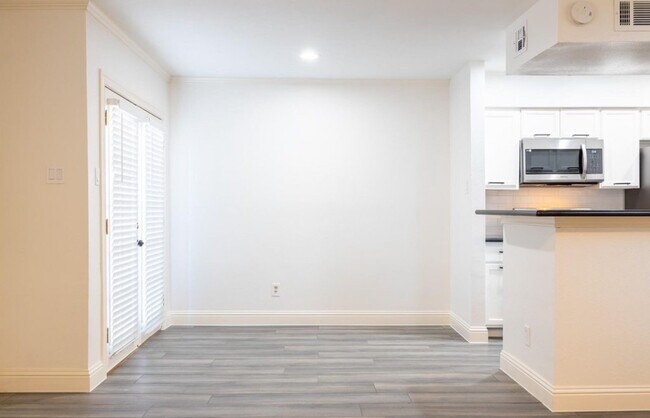 Primary Photo - 14600 Fonmeadow Dr