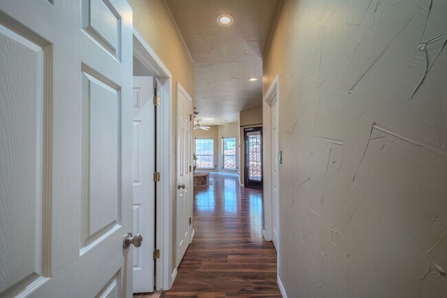 Building Photo - 111 Coker Ln