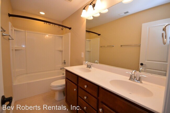 Building Photo - 4 br, 3 bath House - 465 Methven Grove Drive