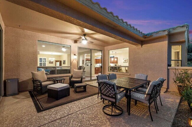 Building Photo - 16418 W Desert Lily Dr