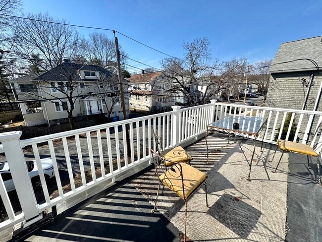 Building Photo - 35 Flett Rd