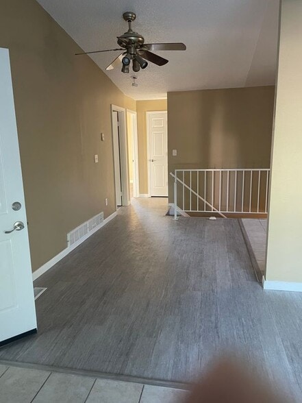 Building Photo - 18757 E Hawaii Dr