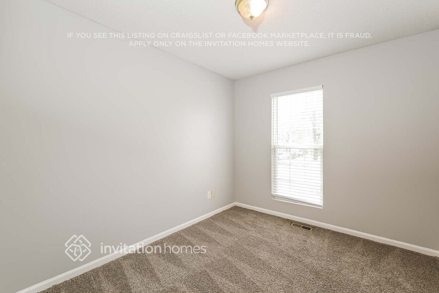 Building Photo - 131 Wayne Ave