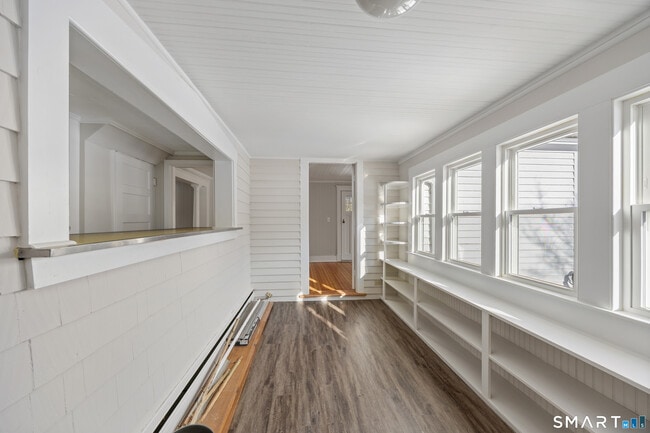 Building Photo - 353 Mt Sanford Rd